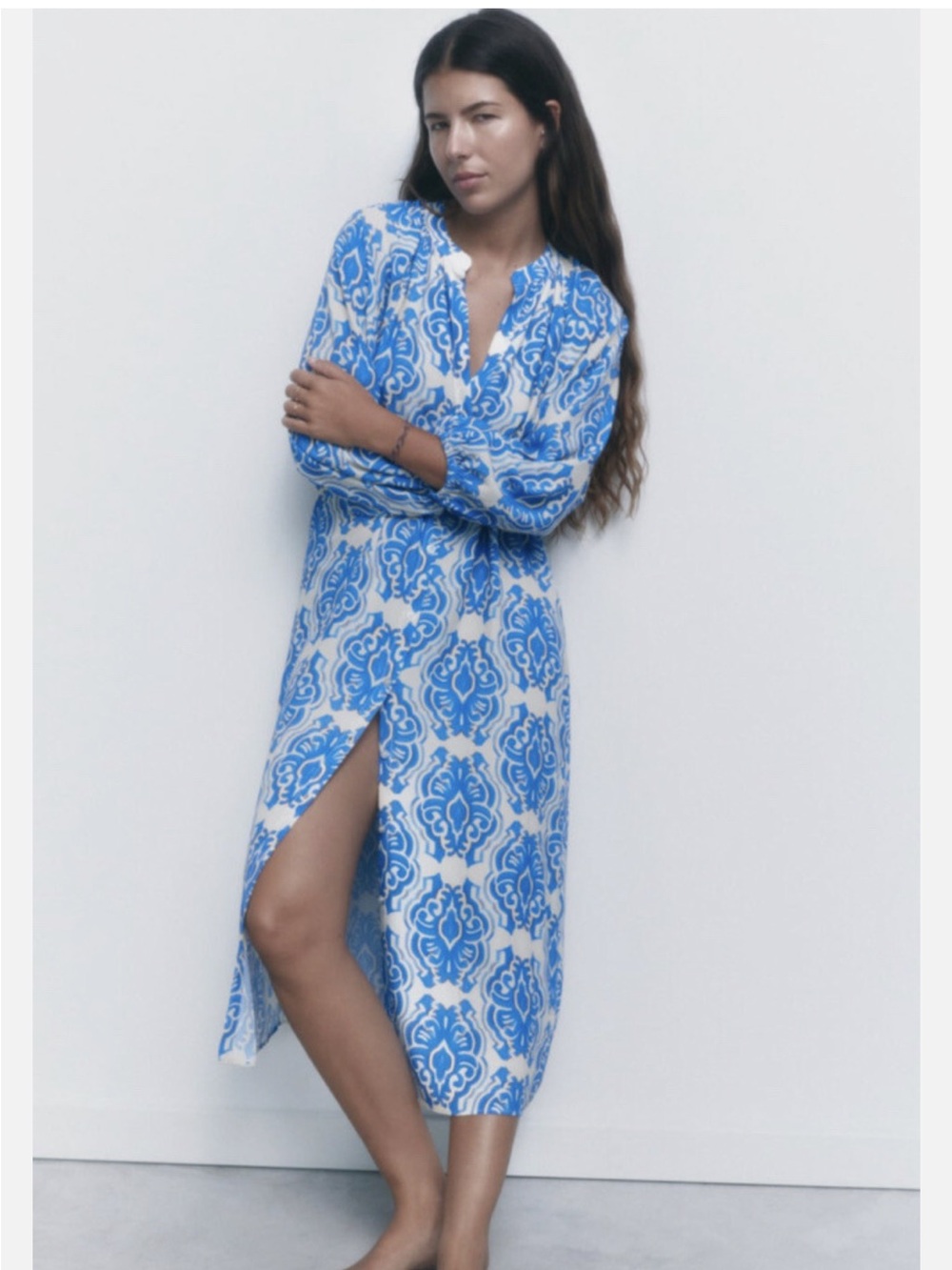 Zara Blue and White Patterned Midi Dress